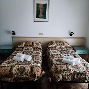 Camera doppia